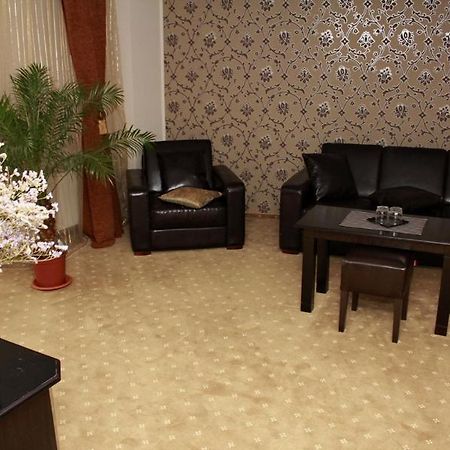 Hotel Imperium 수체아바 외부 사진
